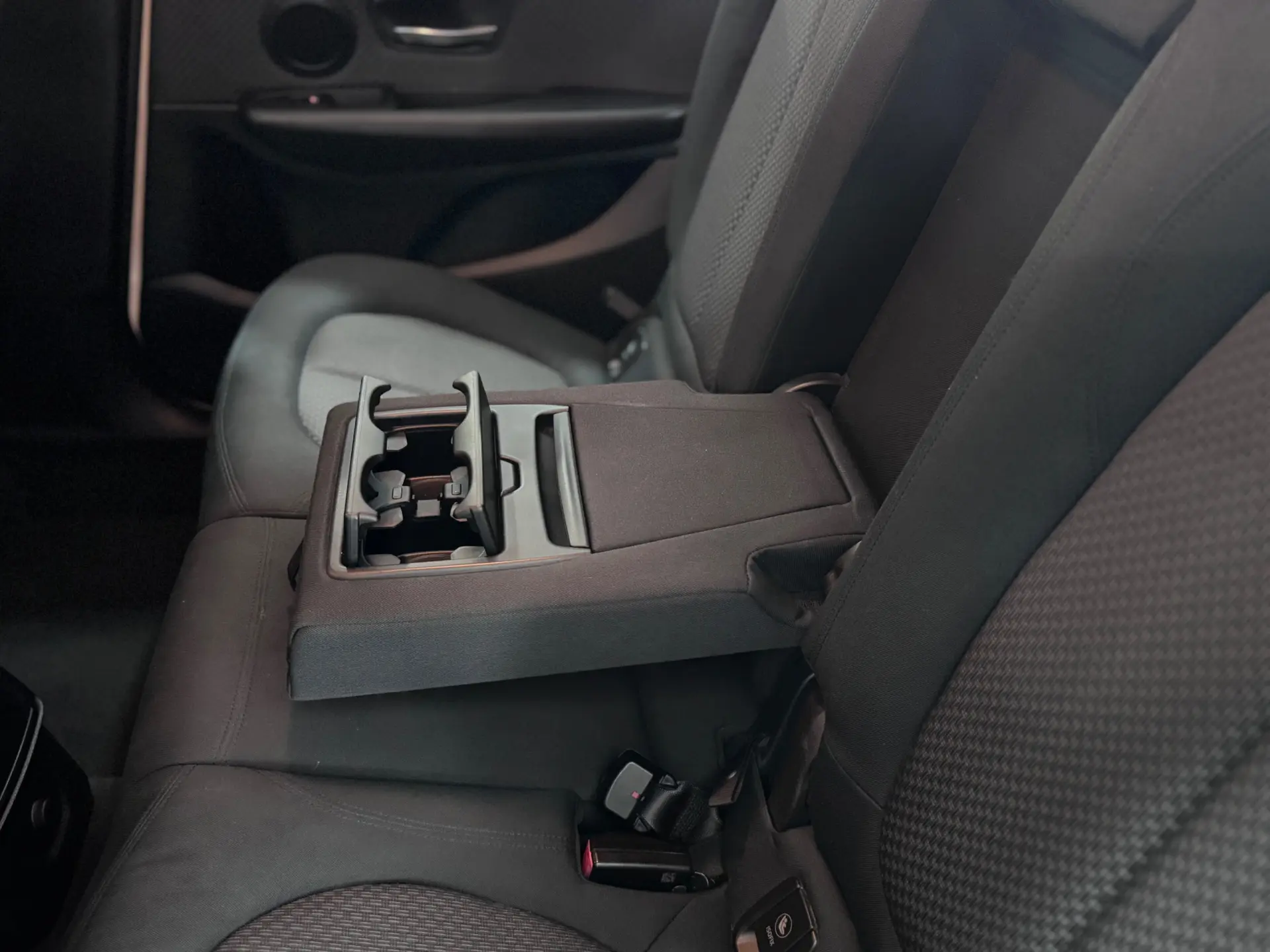 BMW 218 Gran Tourer d 7L Advantage 25