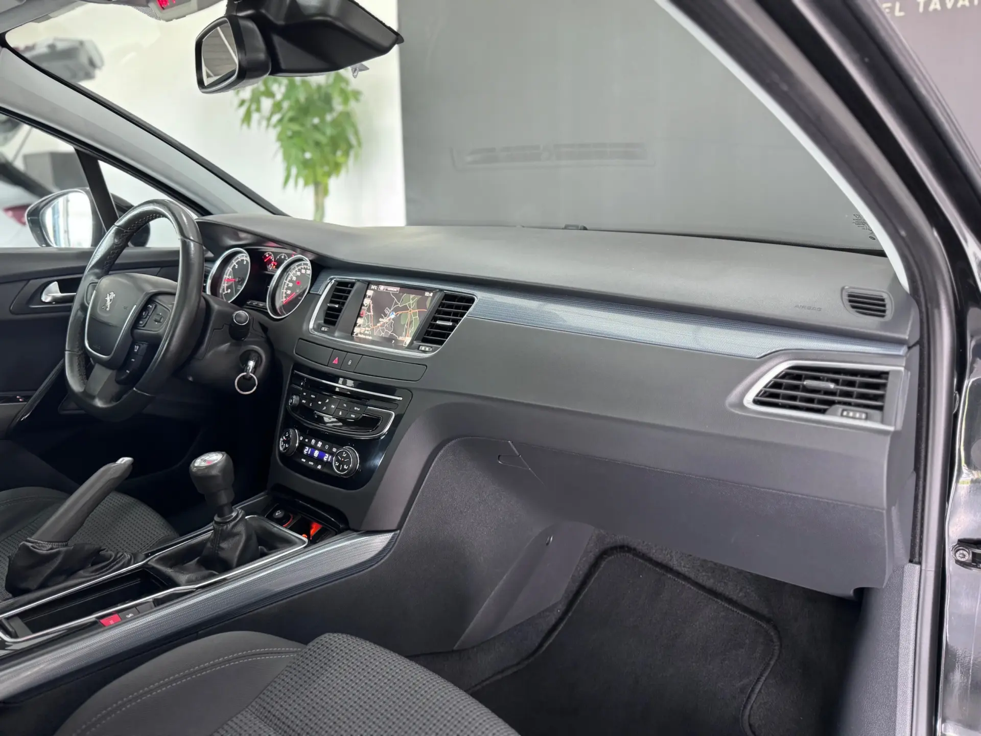 Peugeot 508 SW 1.6 BlueHDi Active 9