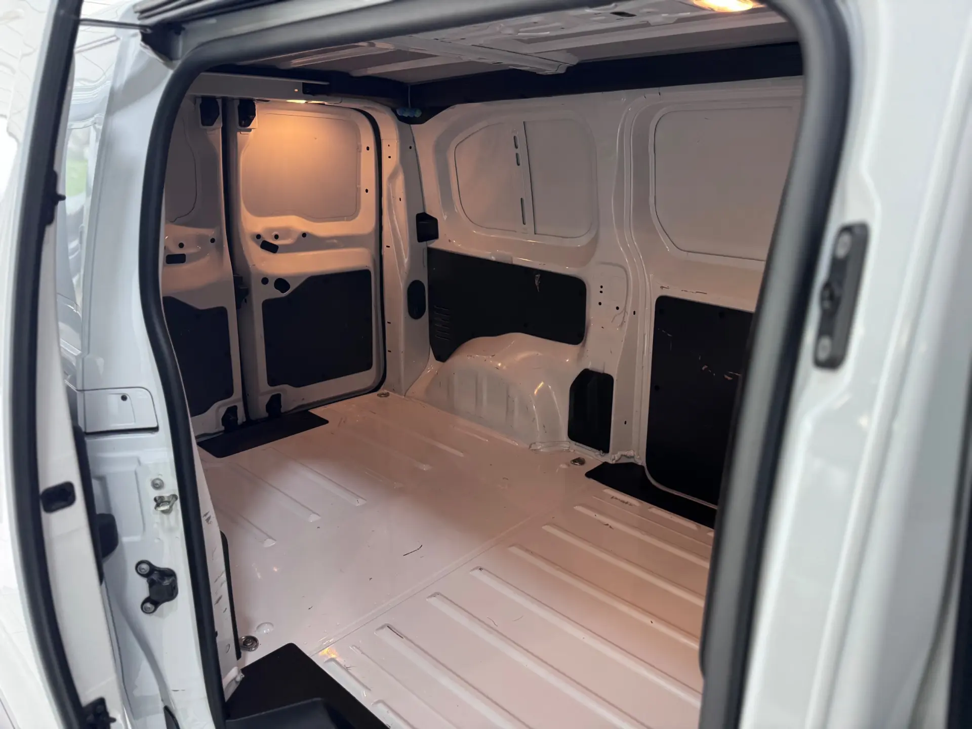 Peugeot Expert Peugeot Expert L2 120cv 3 lug. IVA Dedut. 9