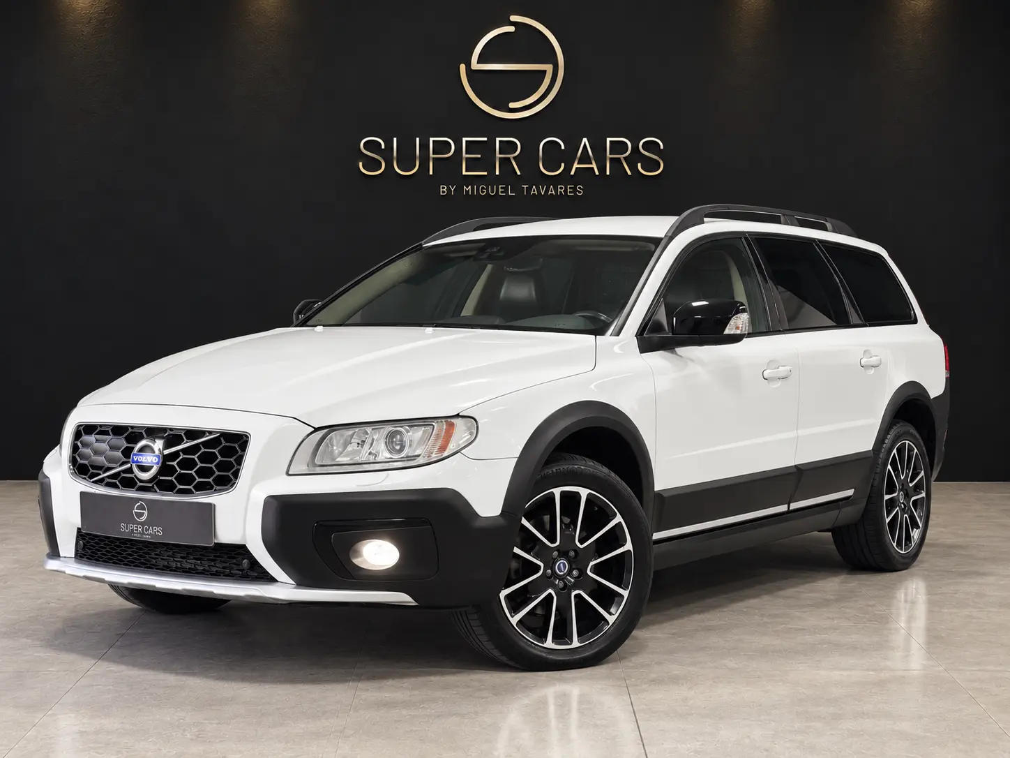 Volvo XC 70 2.0 D4 Momentum Geartronic 1