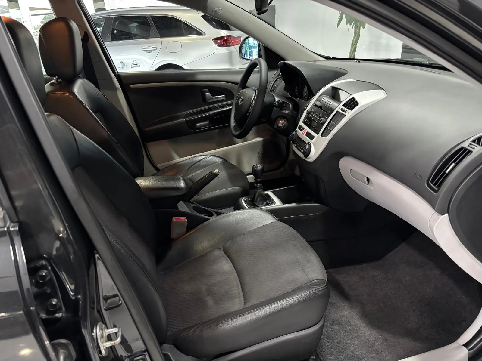 Kia Ceed SW 1.6 CRDi TX 9