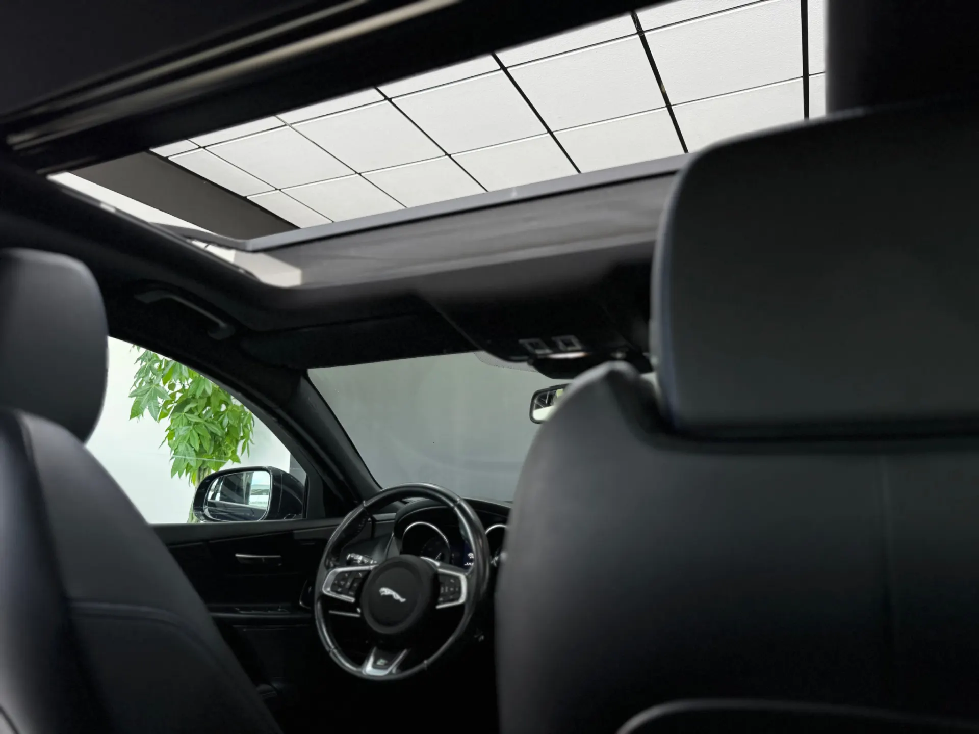 Jaguar XE 2.0 D R-Sport Aut. 21