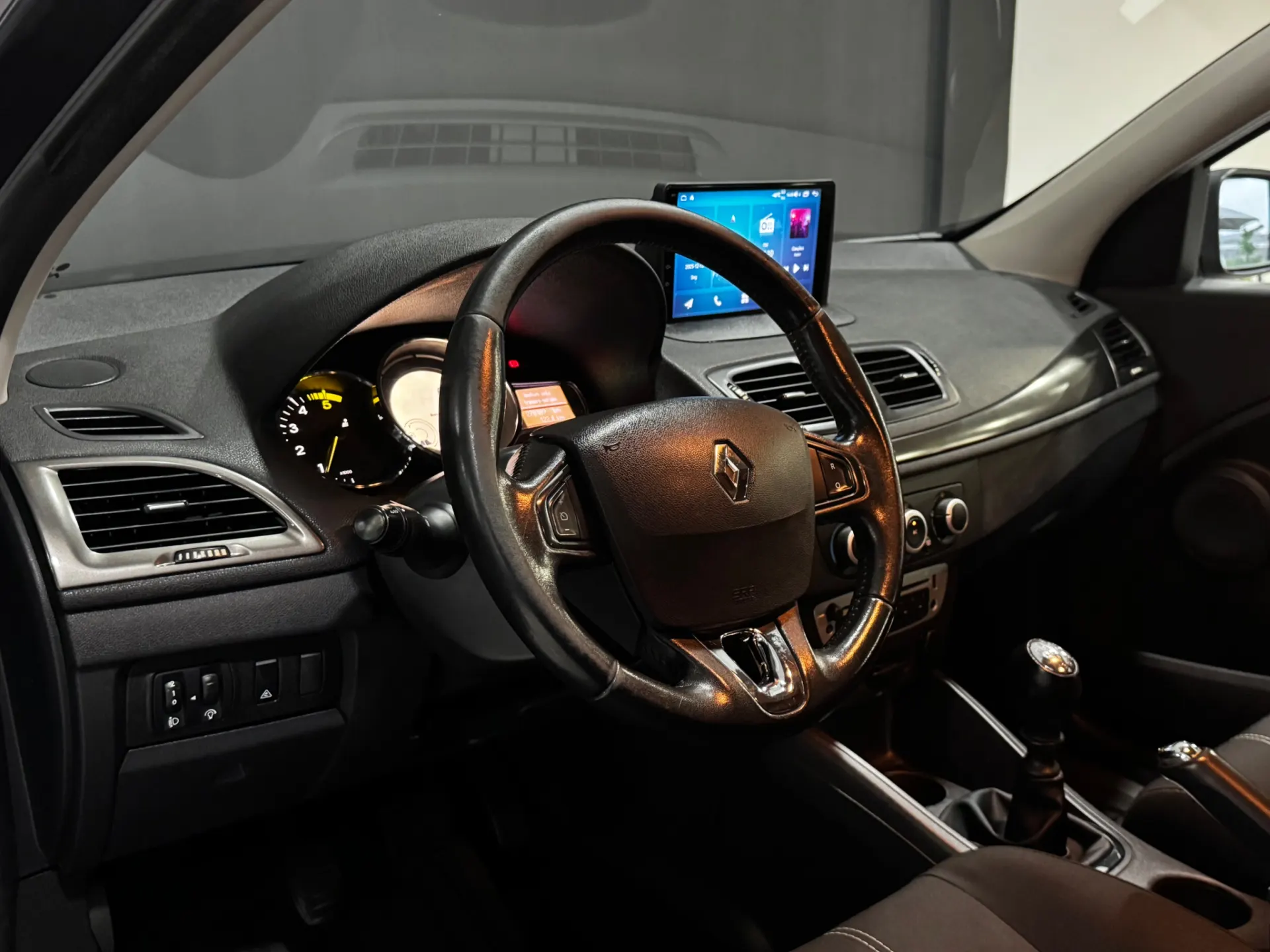 Renault Mégane Sport Tourer 1.5 dCi Dynamique S 11