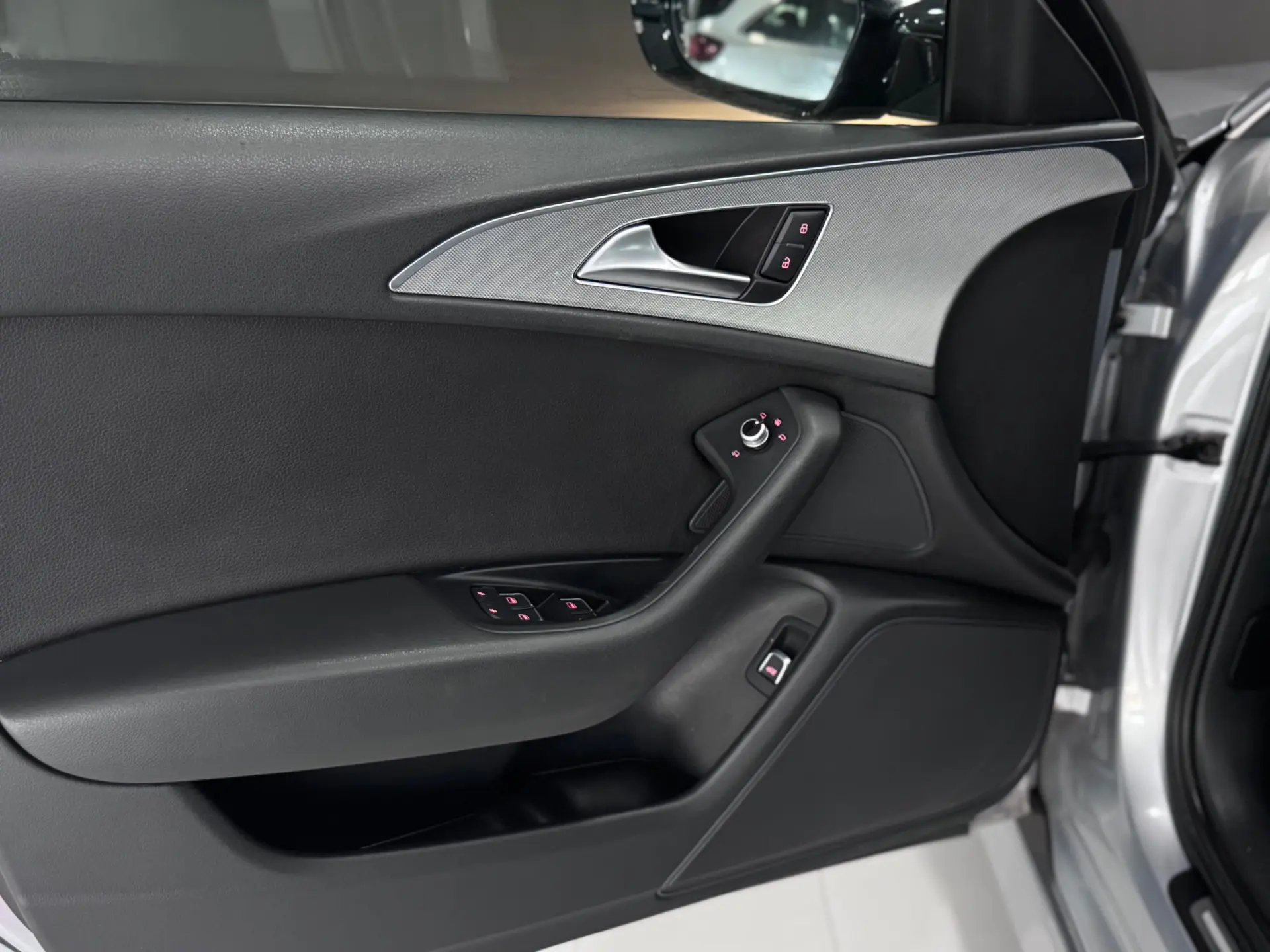 Audi A6 Avant 2.0 TDi S-line S tronic 20