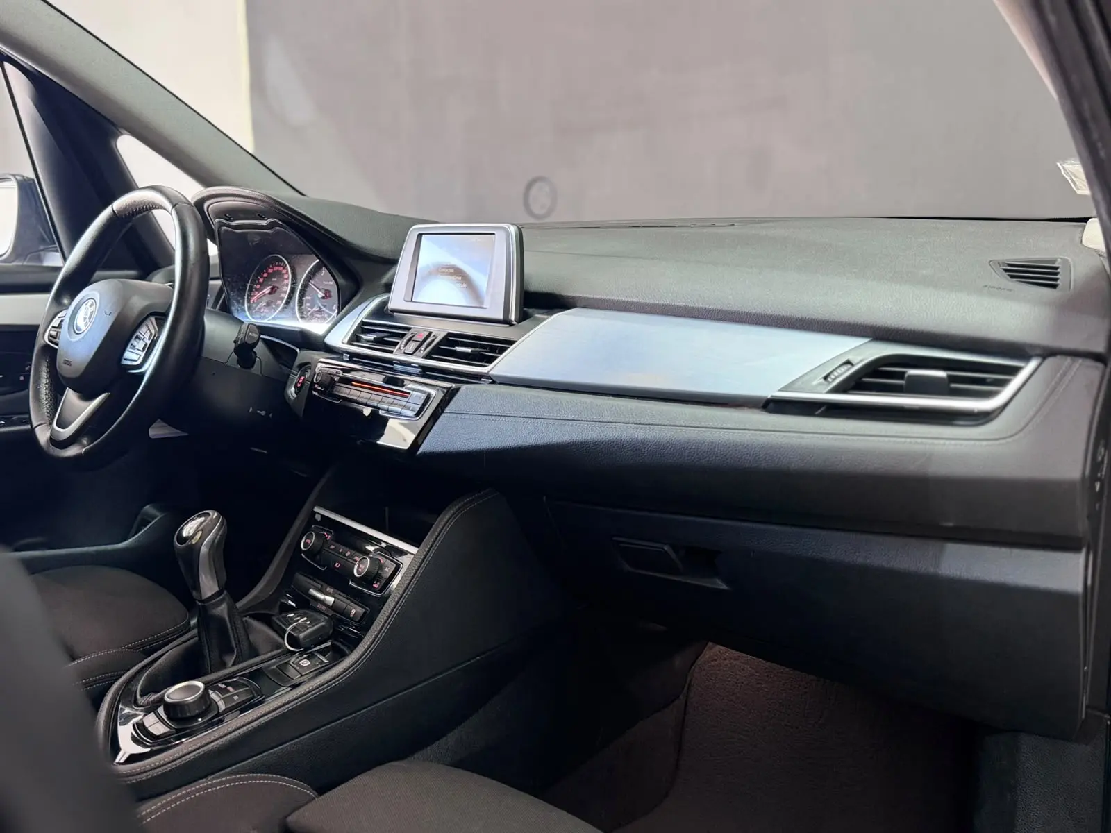 BMW 216 Gran Tourer d 7L Line Sport 10