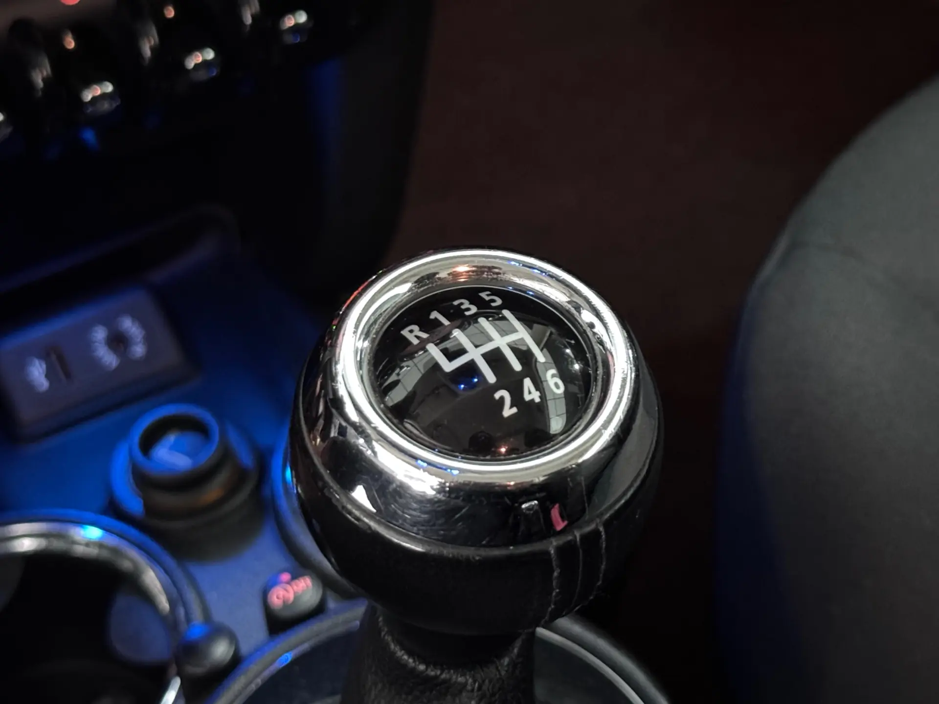 MINI 3 Portas One D 11