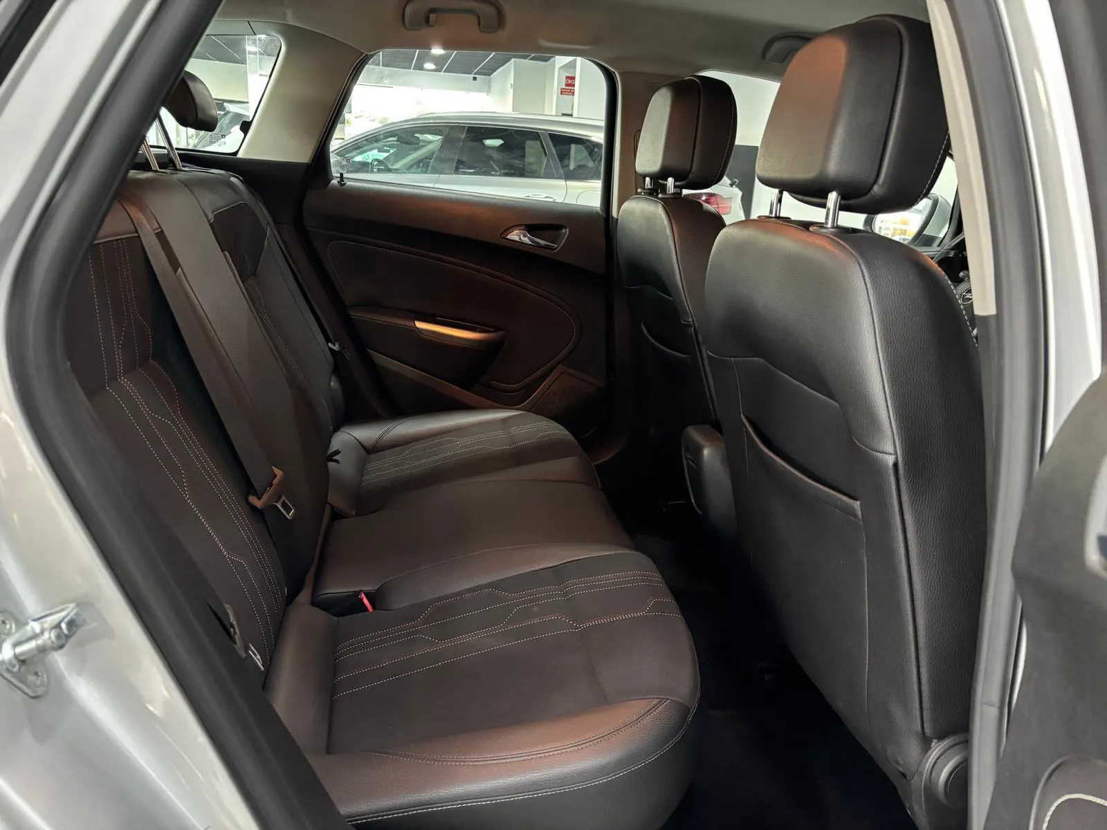 Opel Astra Sports Tourer 1.3 CDTi Cosmo S/S 8