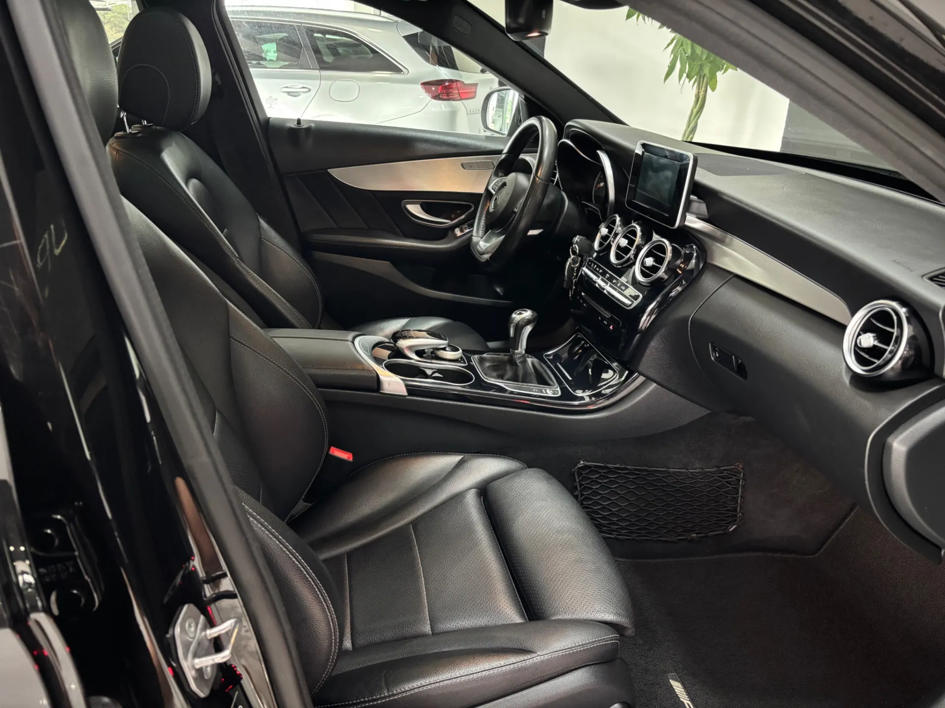 Mercedes-Benz C 220 d AMG Line 9