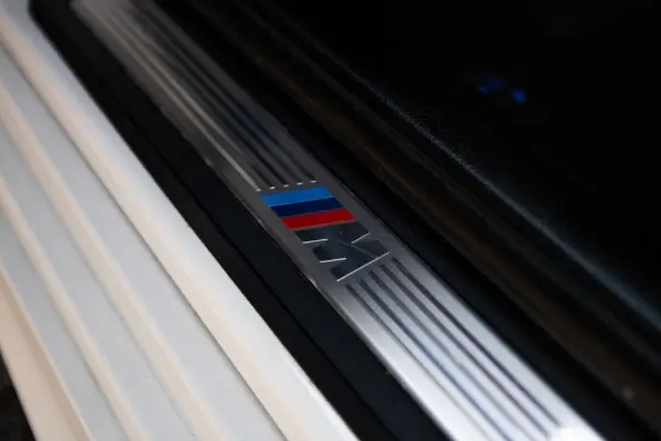 BMW 525 d Pack M Auto 57