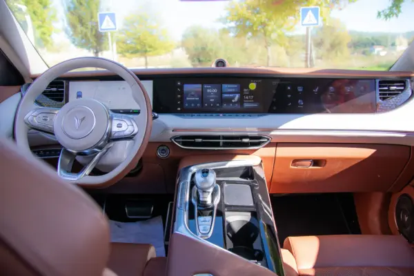 Voyah Free 107 kWh Luxury 2