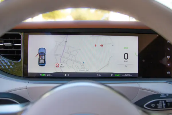 Voyah Free 107 kWh Luxury 6