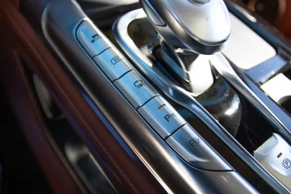 Voyah Free 107 kWh Luxury 11