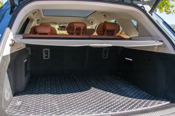 Voyah Free 107 kWh Luxury 47