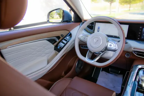 Voyah Free 107 kWh Luxury 56