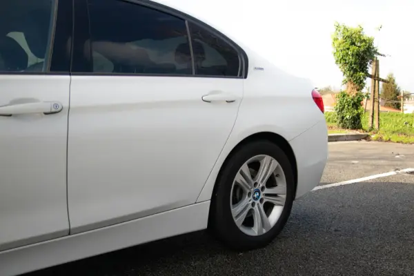 BMW 330 e iPerformance Line Sport 11