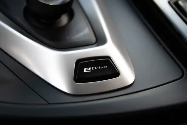 BMW 330 e iPerformance Line Sport 29