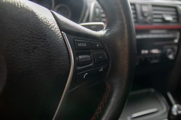 BMW 330 e iPerformance Line Sport 34