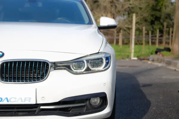 BMW 330 e iPerformance Line Sport 46