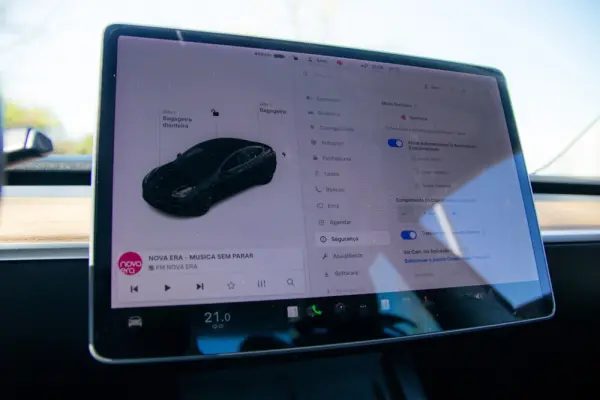 Tesla Model 3 Long Range AWD Dual Motor Performance 47