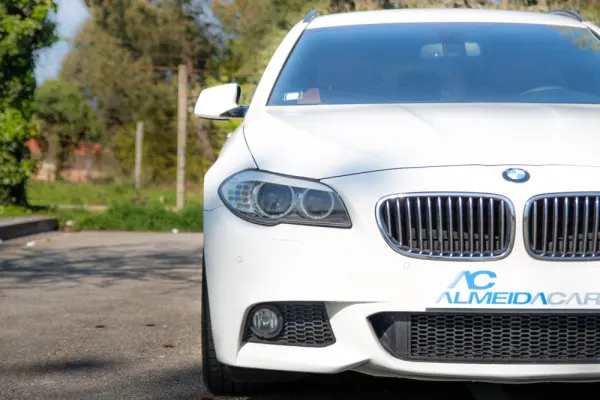 BMW 525 d Pack M Auto 6