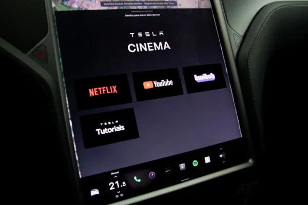 Tesla Model S 100D 51