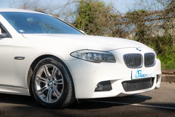 BMW 525 d Pack M Auto 3