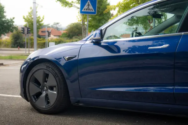 Tesla Model 3 Long-Range Dual Motor AWD 7