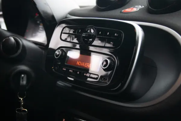 Smart ForFour Business Solution 23