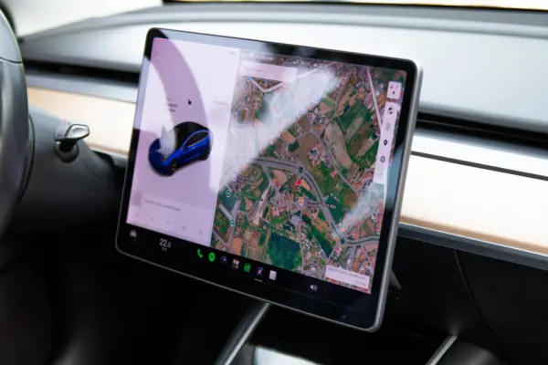 Tesla Model 3 Long-Range Dual Motor AWD 51
