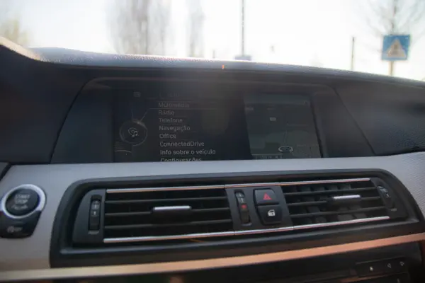 BMW 525 d Pack M Auto 44