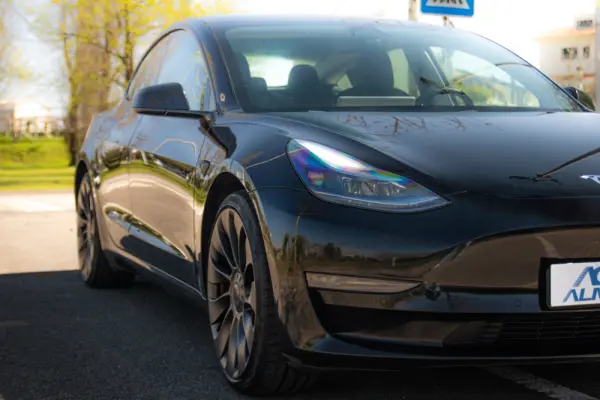 Tesla Model 3 Long Range AWD Dual Motor Performance 24