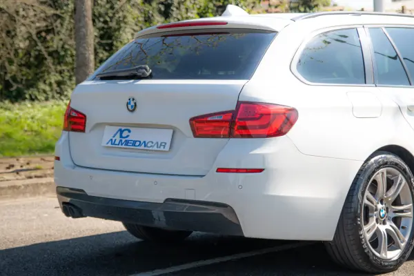 BMW 525 d Pack M Auto 31