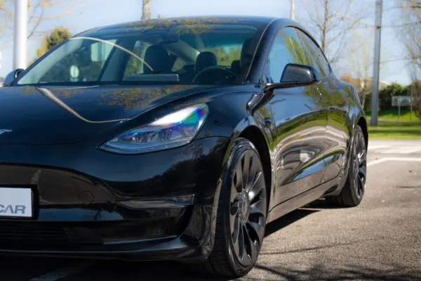 Tesla Model 3 Long Range AWD Dual Motor Performance 8