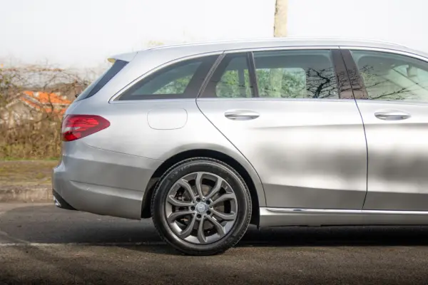 Mercedes-Benz C 180 CDi BE Urban 31