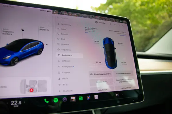 Tesla Model 3 Long-Range Dual Motor AWD 65