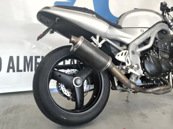 Triumph Daytona 5
