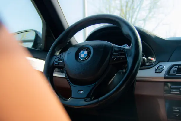 BMW 525 d Pack M Auto 64