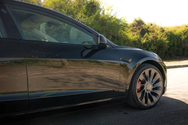 Tesla Model 3 Long Range AWD Dual Motor Performance 9