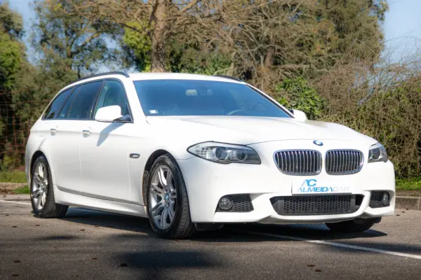 BMW 525 d Pack M Auto 2