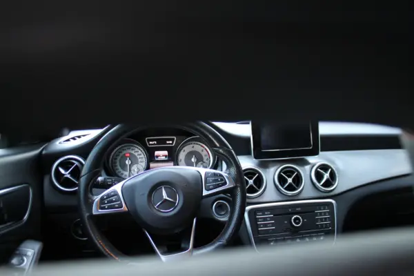 Mercedes-Benz CLA 200 d Shooting Brake AMG Line 4