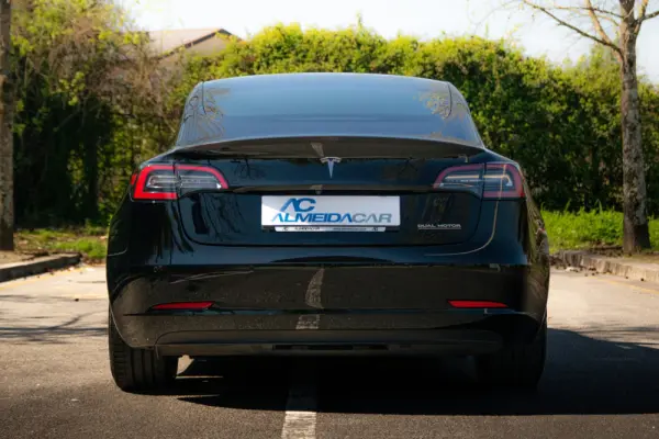 Tesla Model 3 Long Range AWD Dual Motor Performance 10