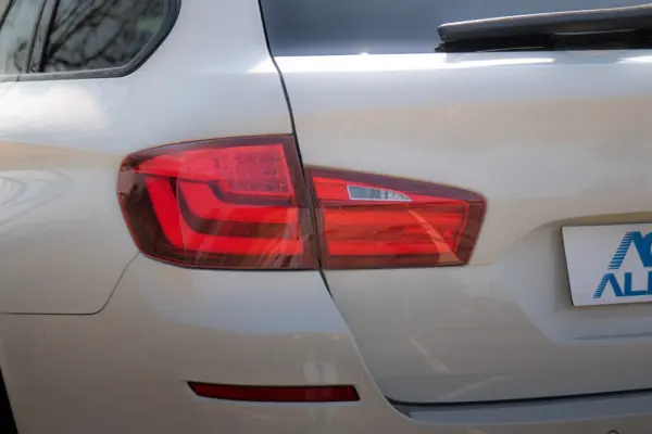 BMW 525 d Pack M Auto 28