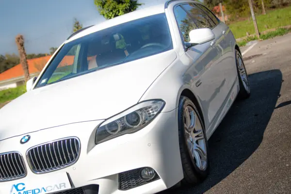 BMW 525 d Pack M Auto 22
