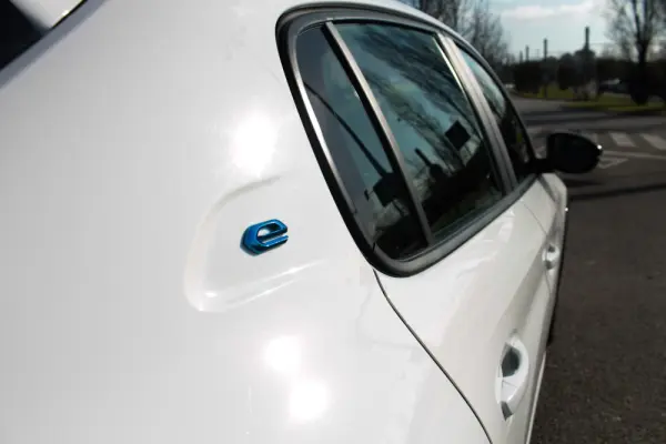 Peugeot e-208 50 kWh Active Pack 9