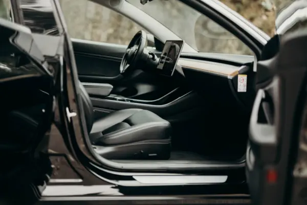 Tesla Model 3 Long Range AWD Dual Motor 42