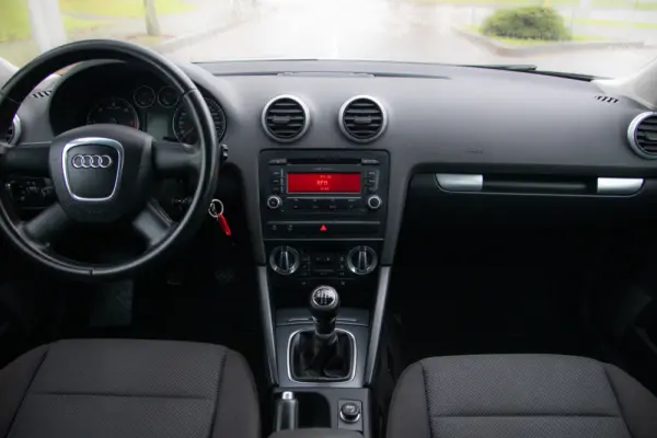 Audi A3 Sportback 1.6 TDI Attraction 18