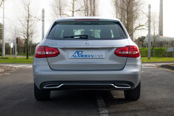 Mercedes-Benz C 180 CDi BE Urban 11