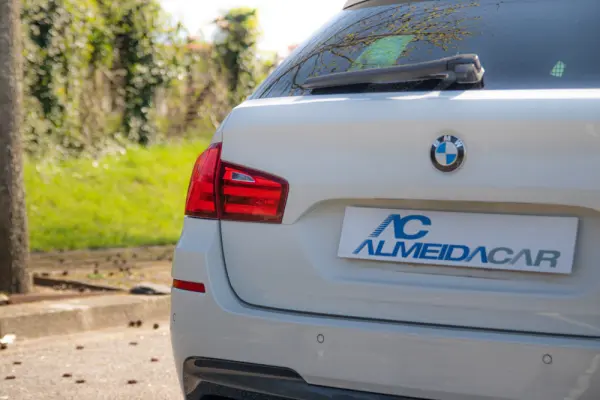 BMW 525 d Pack M Auto 30