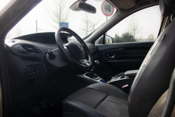 Renault Scénic 1.5 dCi Bose Edition SS 24