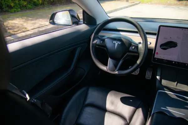 Tesla Model 3 Long Range AWD Dual Motor Performance 19